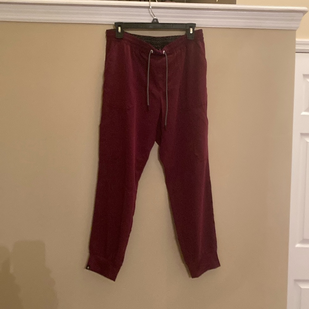Wine PM Scrub Bottoms